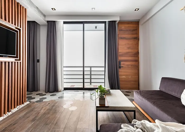 Leaf Boutique Condos